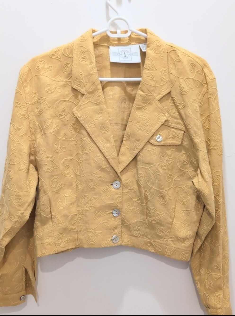 Vintage 1980's 90's Women's Embroidered 100% Linen Light Cropped Blazer Sz 6